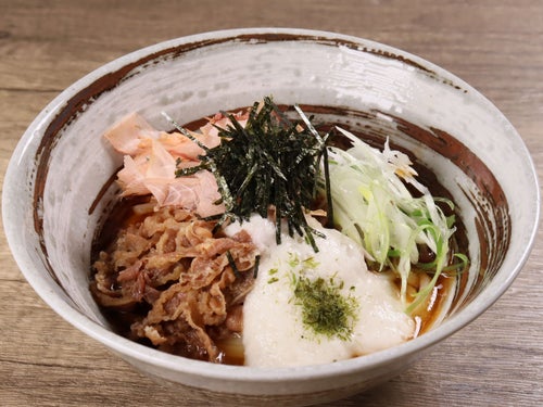 冷やし肉とろろうどん